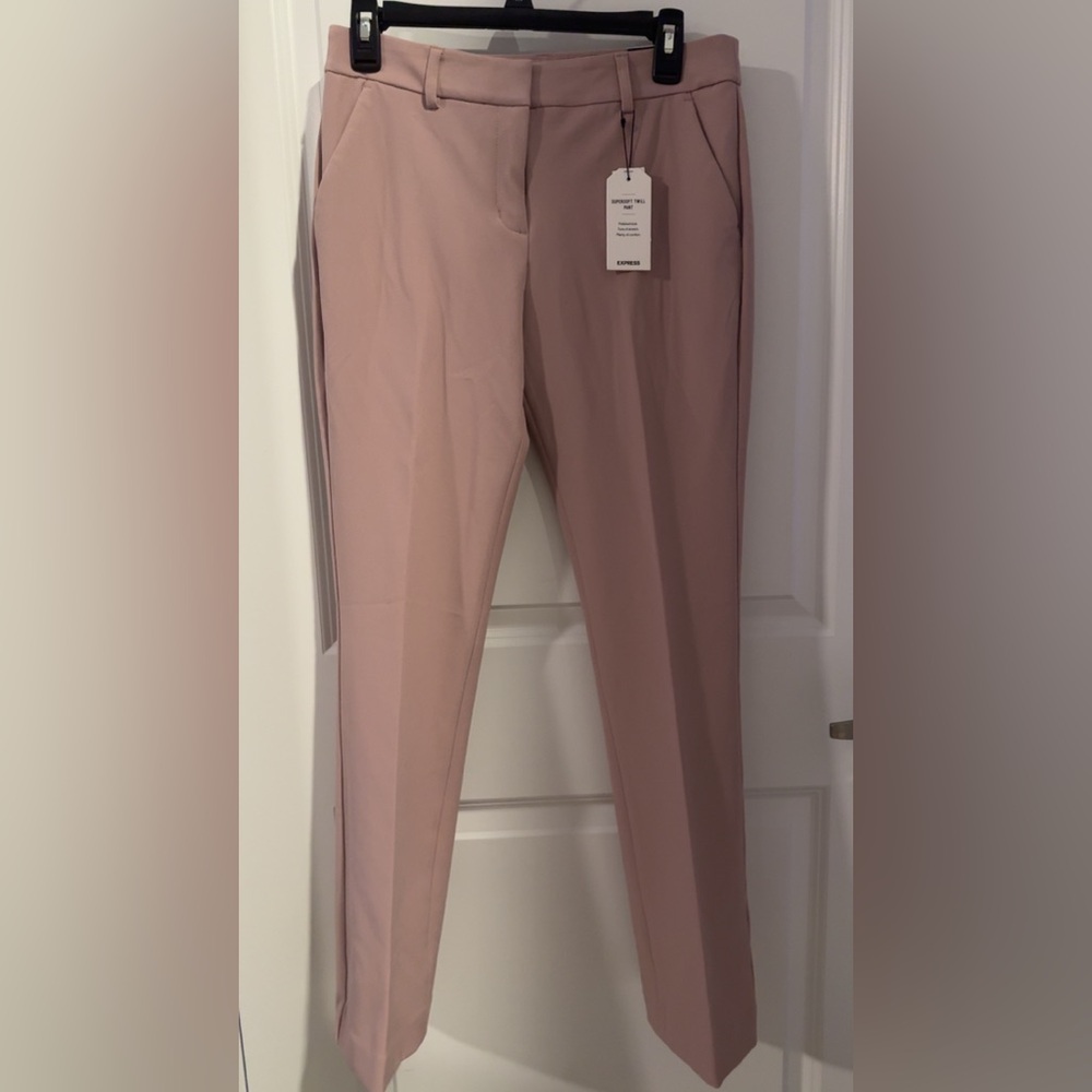 NWT! Express Supersoft Twill pant! Tan/khaki color